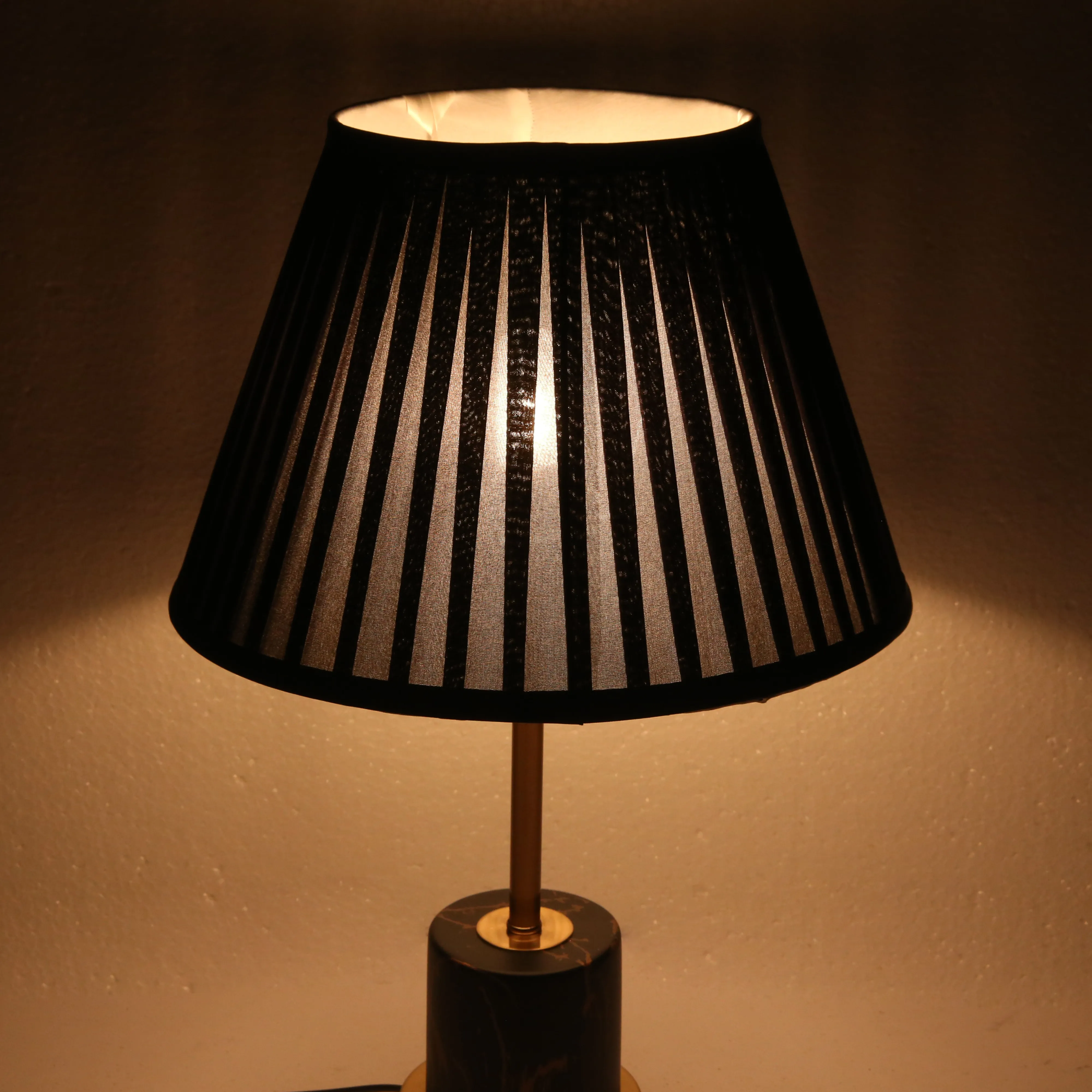 Black Pleated Lamp Shades 14" ( Set Of 2 )