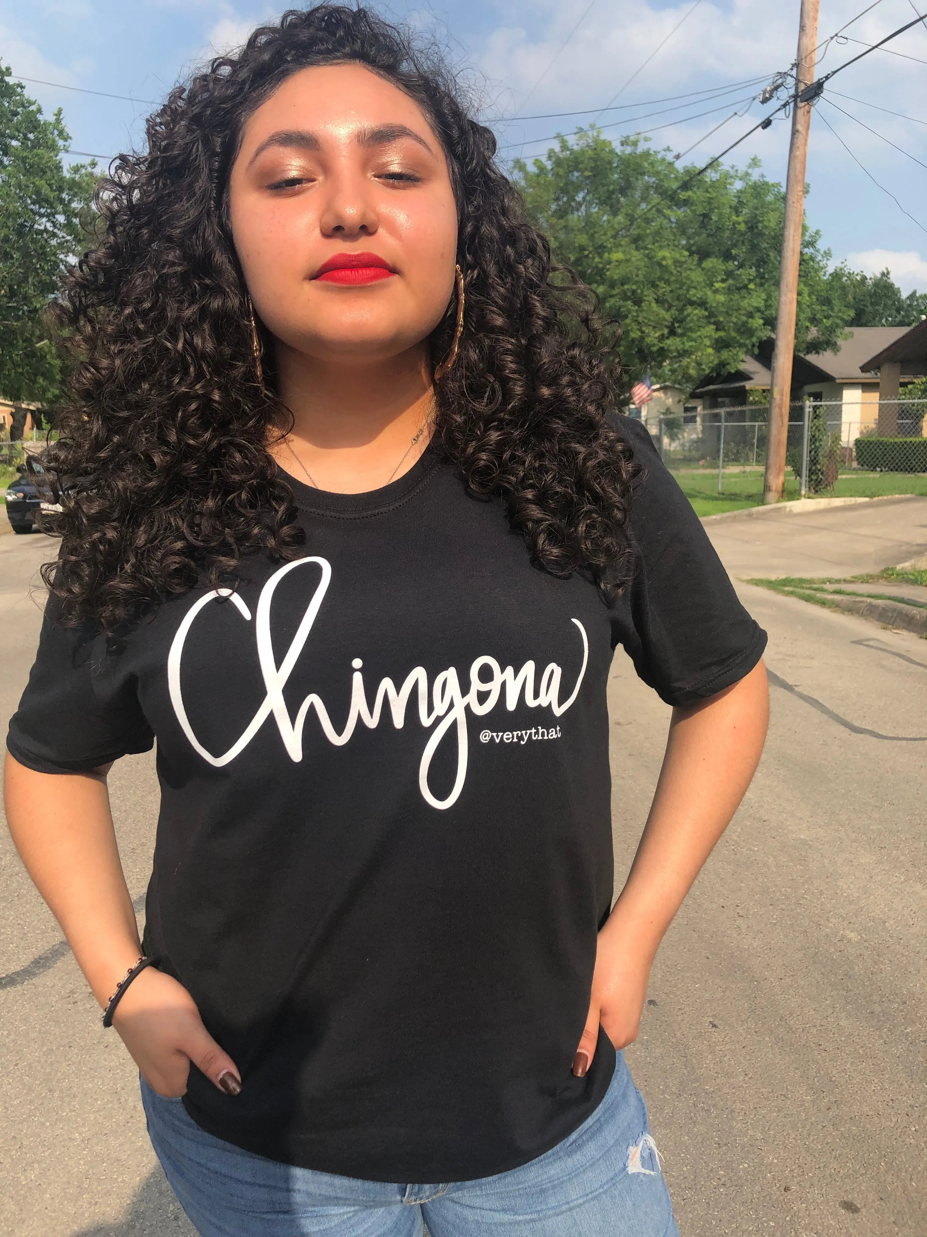 Chingona Tee Black with White | Soft style | Cursive