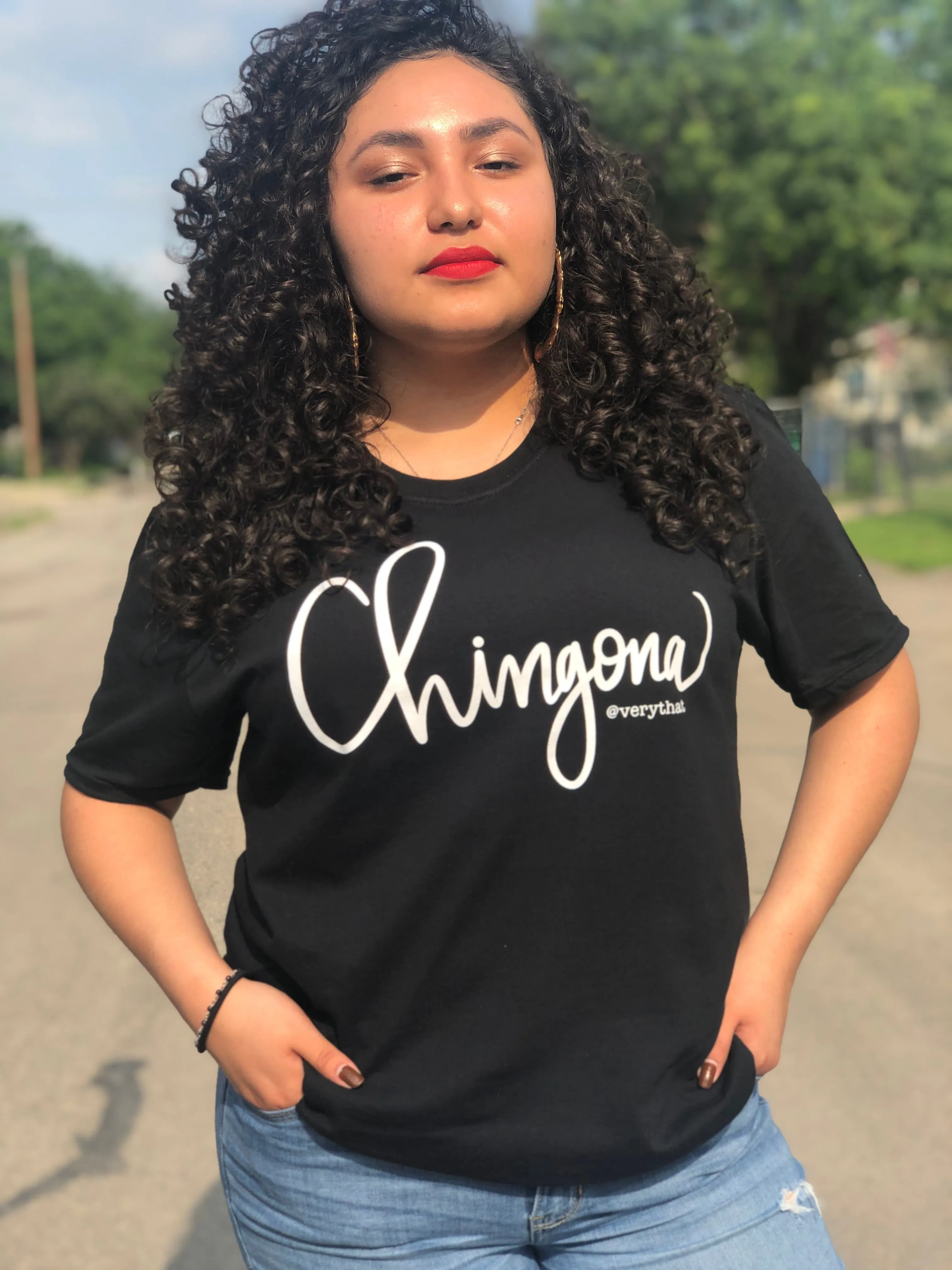 Chingona Tee Black with White | Soft style | Cursive