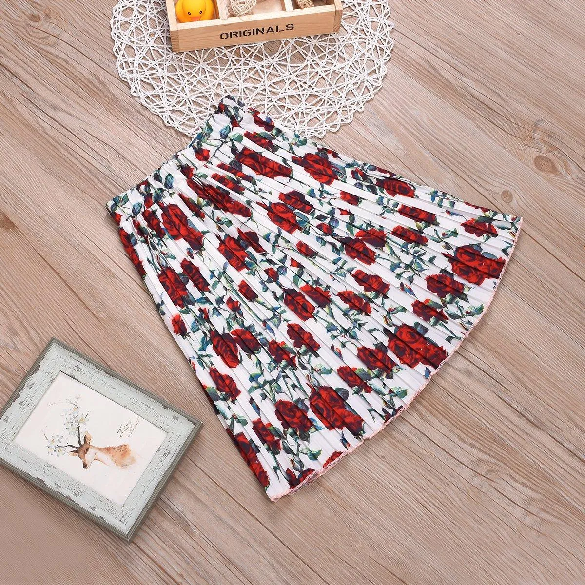 Fashionable Half Skirt Girl Pleated Skirt