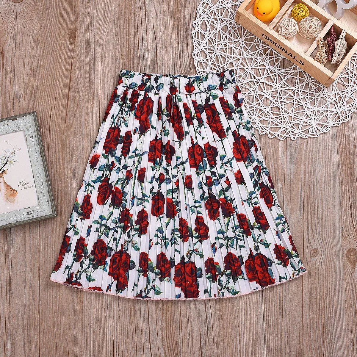 Fashionable Half Skirt Girl Pleated Skirt