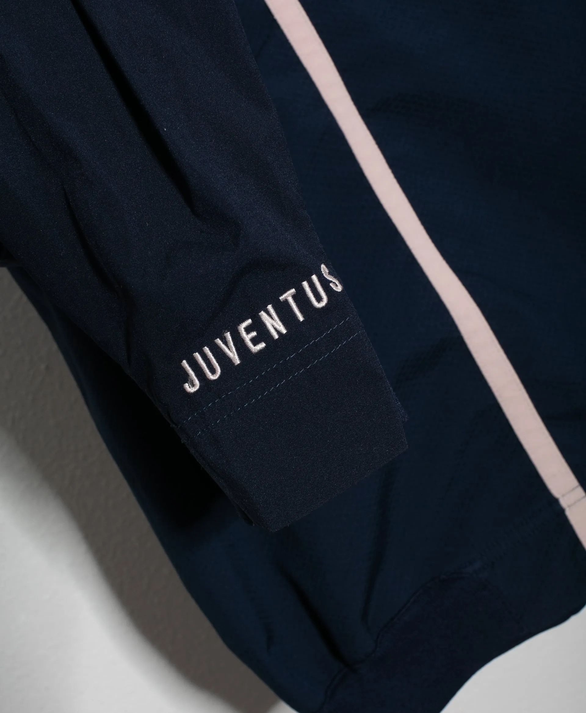 Juventus Track Jacket (M)