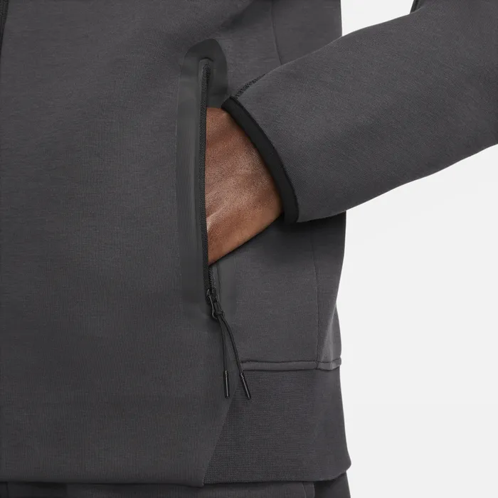 Nike Sportswear Tech Fleece Windrunner peysa blá menn