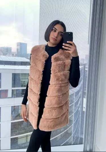 Regular Faux Fur Midi Gilet