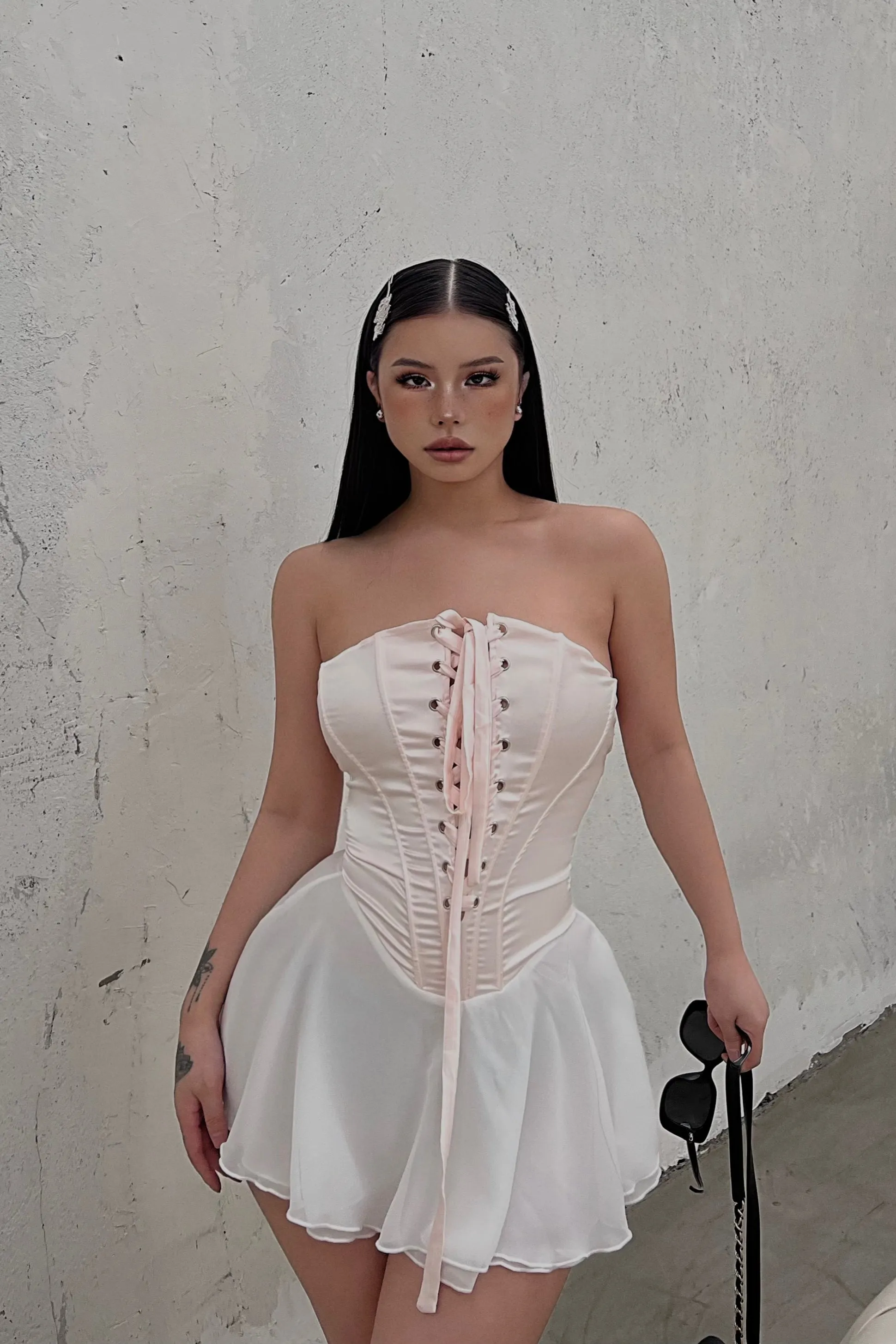 SYNEZ Sweet Lace-up Fishbone Corset Panel Short Skirt Dress Set