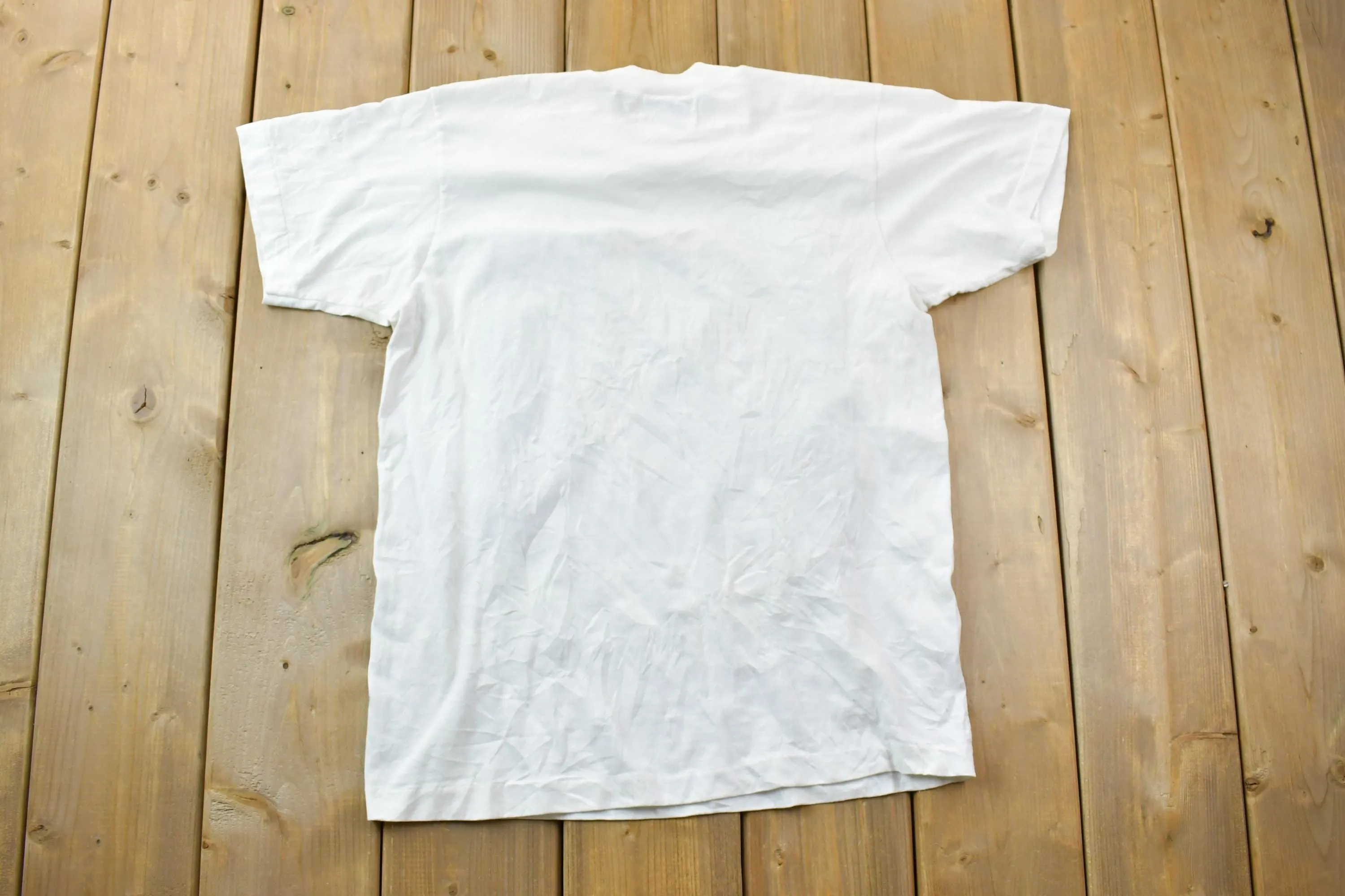 Vintage 1990s Aruba Colourful Fish Souvenir T-Shirt