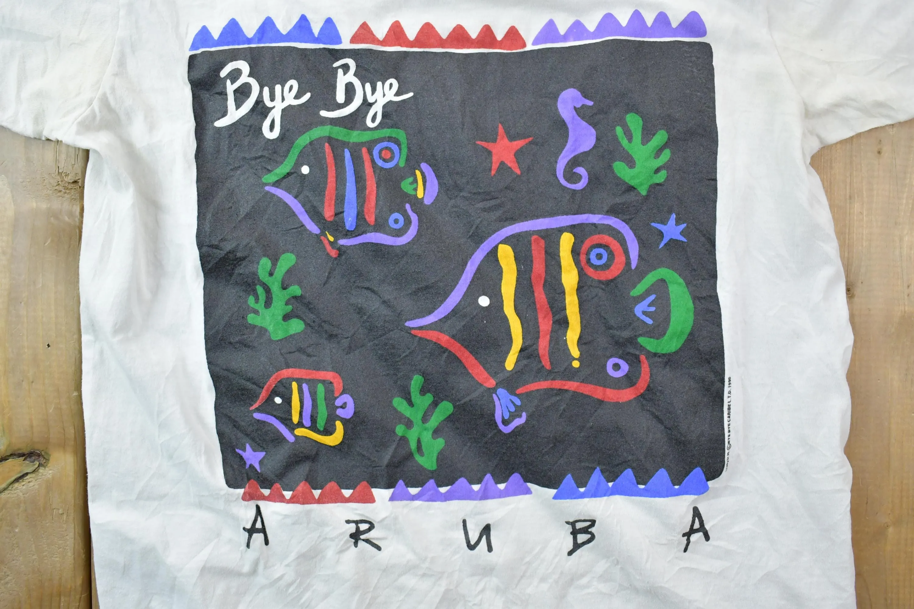 Vintage 1990s Aruba Colourful Fish Souvenir T-Shirt